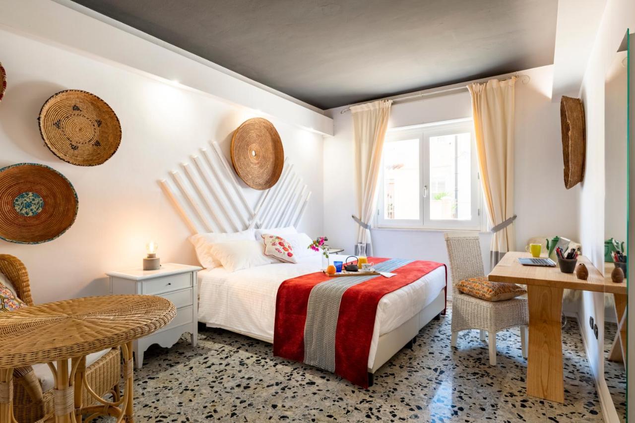 Bed and Breakfast Lughia Тортолі Екстер'єр фото