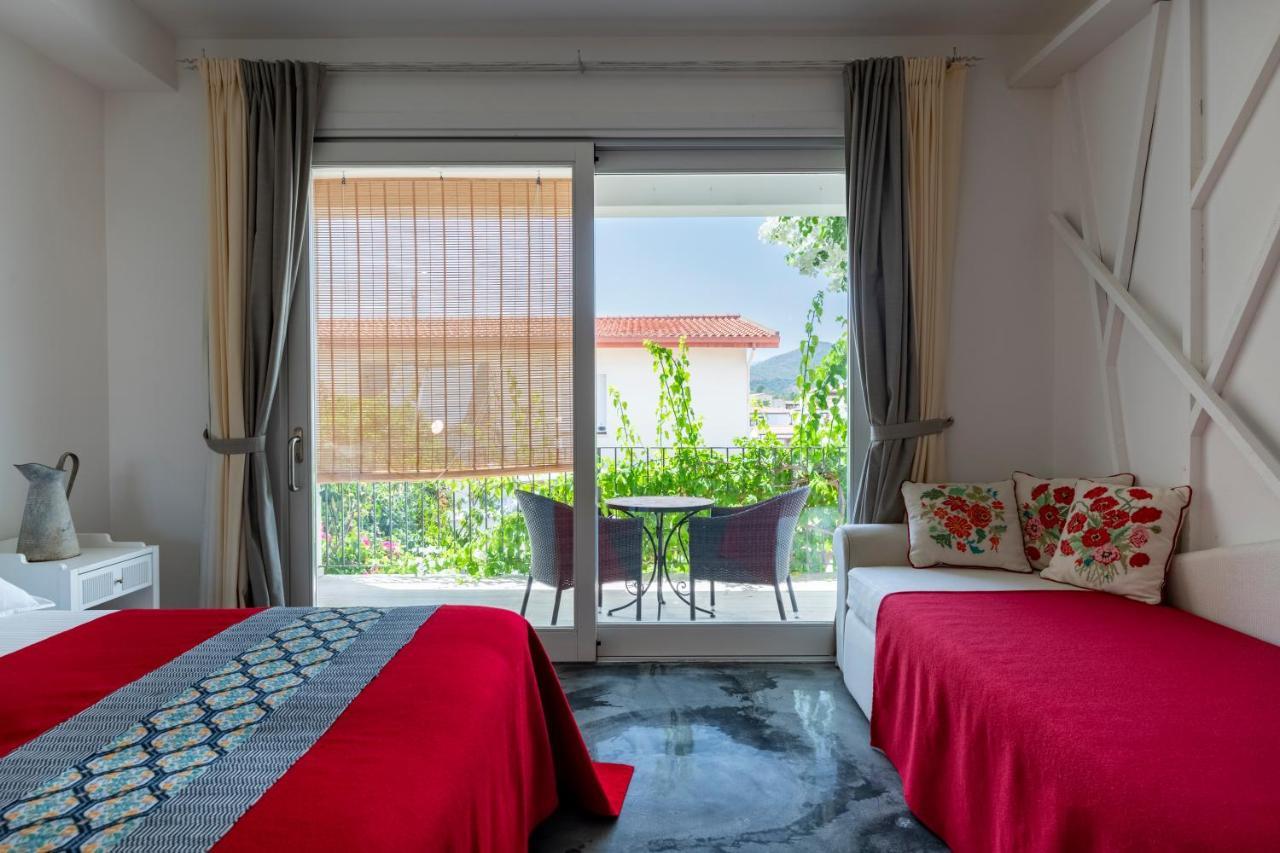 Bed and Breakfast Lughia Тортолі Екстер'єр фото