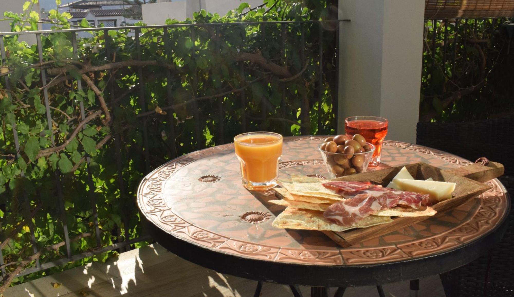 Bed and Breakfast Lughia Тортолі Екстер'єр фото